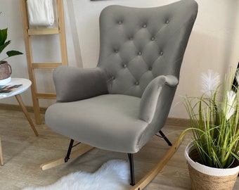 Fauteuil à bascule en velours gris scandinave Magic Velvet- dossier matelassé/ chaise de soins infirmiers // Schaukelstuhl/ Sessel