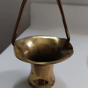 Brass Basket Planter with Handle/metal accent decor/copper basket/home decor