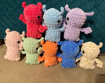 Crochet Alien Plushie, Amigurumi Alien, Crochet Plush