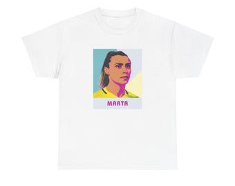 マルタ サッカー T シャツ | ブラジル & オーランド プライド レジェンド ポップ アート | マルタ グラフィック シャツ