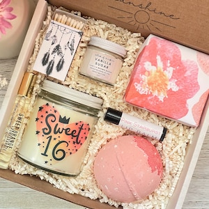 Sweet 16th Birthday Gift | Turning sixteen | happy birthday box | Spa gift set for her