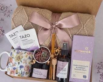 Luxe Birthday Gift Box for Women, Self Care Gift Basket, Women’s Care Package