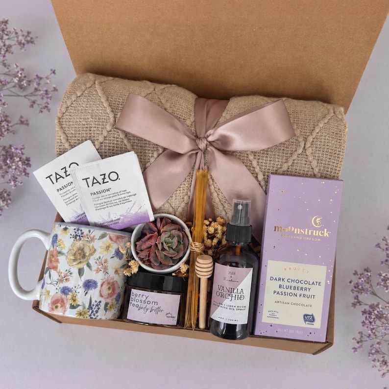 Pamper Care Package, Gifts for Mom, Best Mom Ever Gifts, Mother’s Day Gifts immagine 1