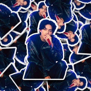 V nog te komen Busan-sticker | Stickers | Bangtan-sticker | V | Taehyung | Vinyl sticker voor laptop, tuimelaar, telefoon