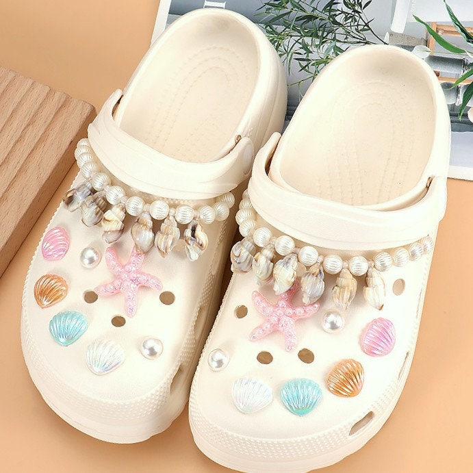 Crocs Pearl Accessories Charms of Shoe Decoration. Charms for Your Crocs, Croc  Accessories for Girls and Adult Women 