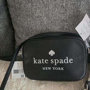 Kate Spade Glitzer auf Mini Kamera Crossbody Bag.  Schwarzes Leder.  Neu mit Etikett