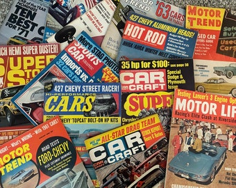 1965 ¡Gran idea de regalo para los entusiastas de los automóviles nacidos en 1965! ¡O aquellos que aman los autos de 1965! Lote de 5 revistas de autos antiguos de 1965 de mi elección.