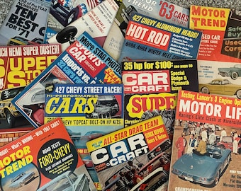 1965 ¡Gran idea de regalo para los entusiastas de los automóviles nacidos en 1965! ¡O aquellos que aman los autos de 1965! Lote de 5 revistas de autos antiguos de 1965 de mi elección.