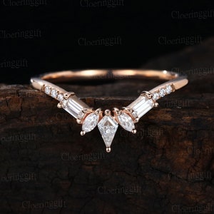 Vintage Curved wedding band women 18K Yellow gold Marquise diamond band Unique Stacking Matching band bridal Promise Anniversary gift women