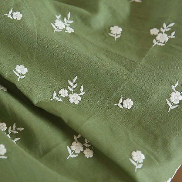 Green Floral Linen Fabric,Embroidered Fabric,Flower Linen Fabric,Linen Fabric,Quilting Fabric,Designer Fabric,Fabric By Yard,Daisy Fabric