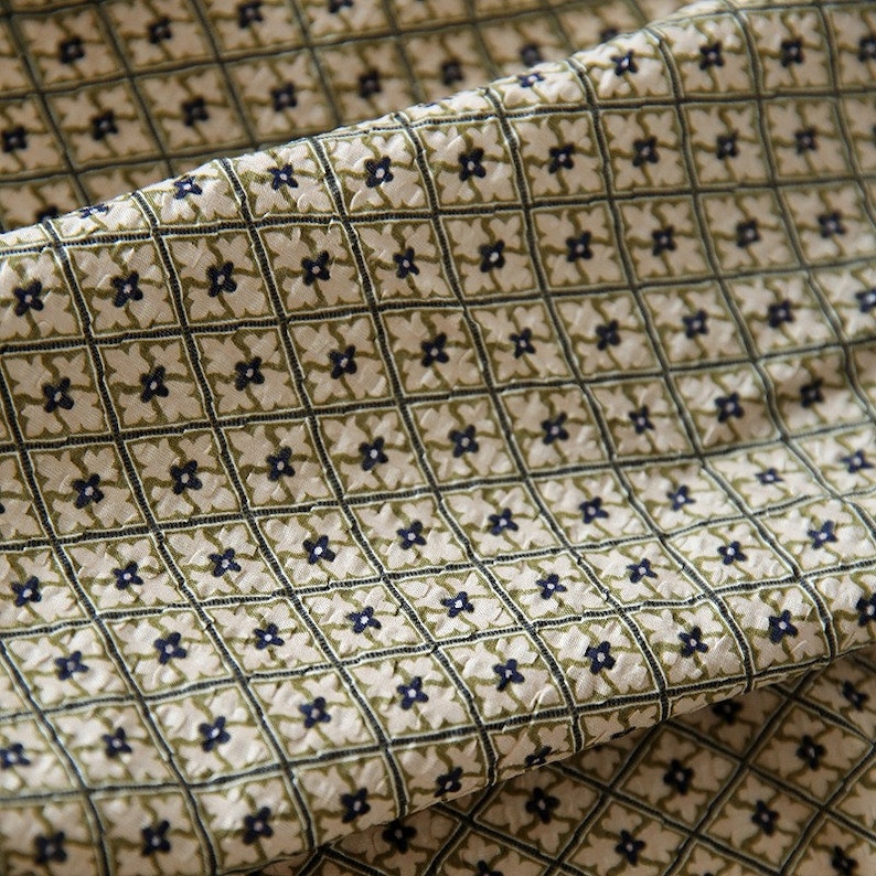 Tela de algodón floral, tela de acolchado floral, tela de diseñador marrón, tela cortada a medida, tela por metro, tela de algodón, tela vintage imagen 1
