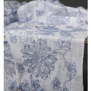 Geborduurde katoenen stof, quiltstof, decorstof, bloemenstof, geborduurde stof, jurkstof, op maat gesneden stof, katoen, stof