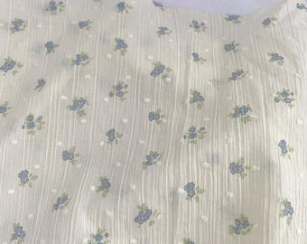 Floral Cotton Crinkle Fabric,Floral Fabric,Cotton Fabric,Dress Fabric,Quilting Fabric,Sewing Fabric,Curtain Fabric,Fabric By 1/2 Yard