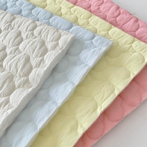 Cloud effen gewatteerde stof, gewatteerde stof, effen stof, zachte stof, gewatteerde stof, naaistof, winterstof, doe-het-zelfstof, stof met 1/2 meter afbeelding 1