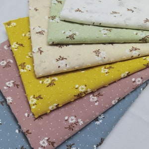 Floral Cotton Fabric,Embroidered Fabric,Flower Fabric,Cotton Fabric,Quilting Fabric,Designer Fabric,Fabric By Yard,Daisy Fabric,Soft Fabric