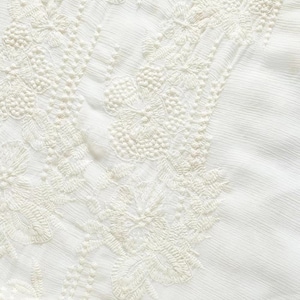 Tessuto di cotone floreale bianco,tessuto ricamato,tessuto vintage,tessuto tagliato su misura,tessuto per bambini,tessuto abito da sposa,tessuto da tappezzeria immagine 8