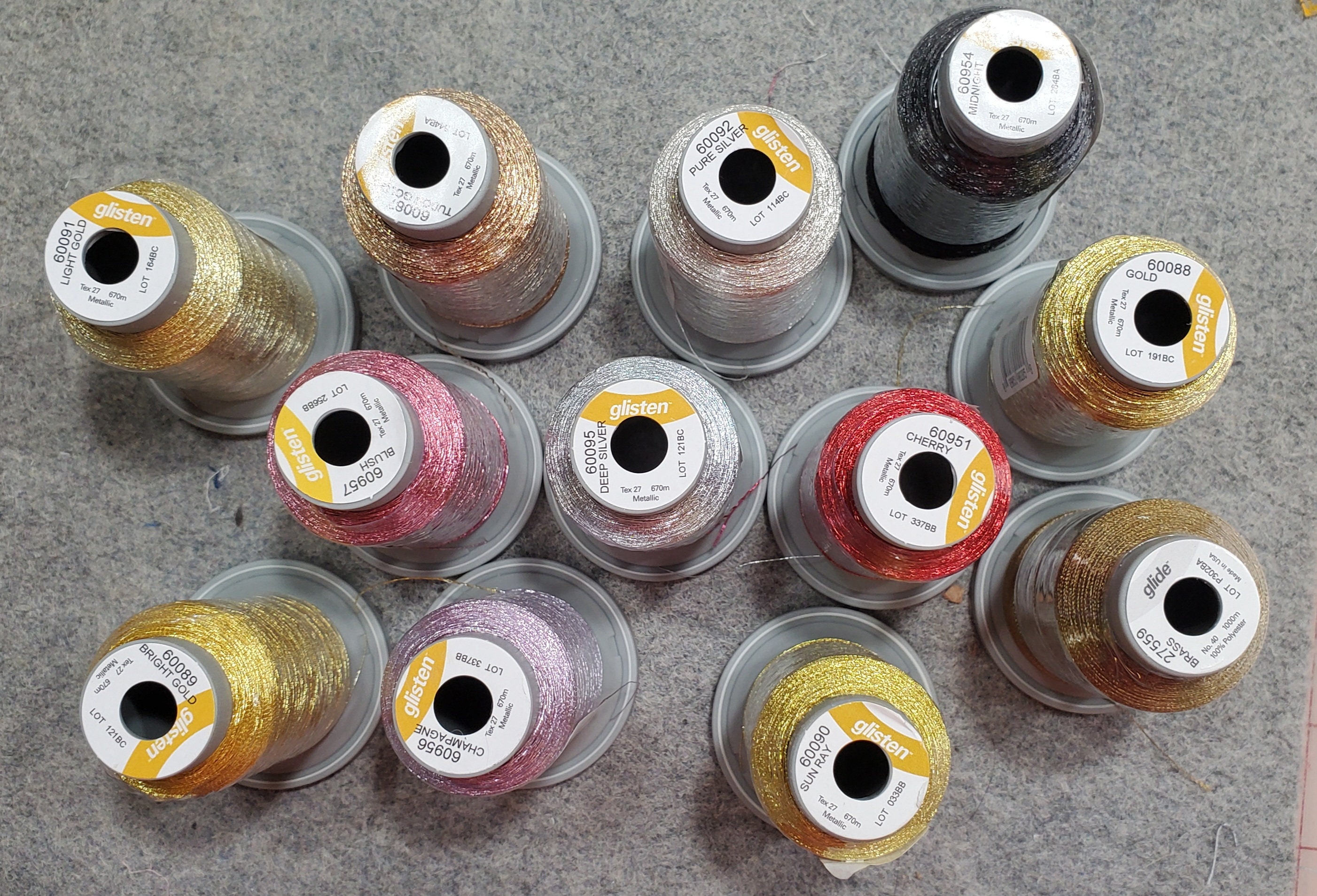 G Listen Thread Glide Glisten Metallic Wrapped Rayon Thread 40wt - Etsy