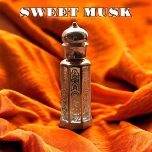 SWEET MUSK | Hair Perfume, Halal, Alcohol-Free, Arabic, |Attar Oil, Ramadan Gift, Oud, Vanilla, Selfcare, Unique, Romantic, Luxury Oil