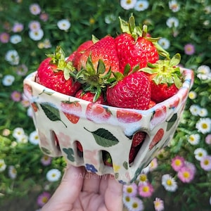 Handmade Frosted Blooms & Berries Carton Colander