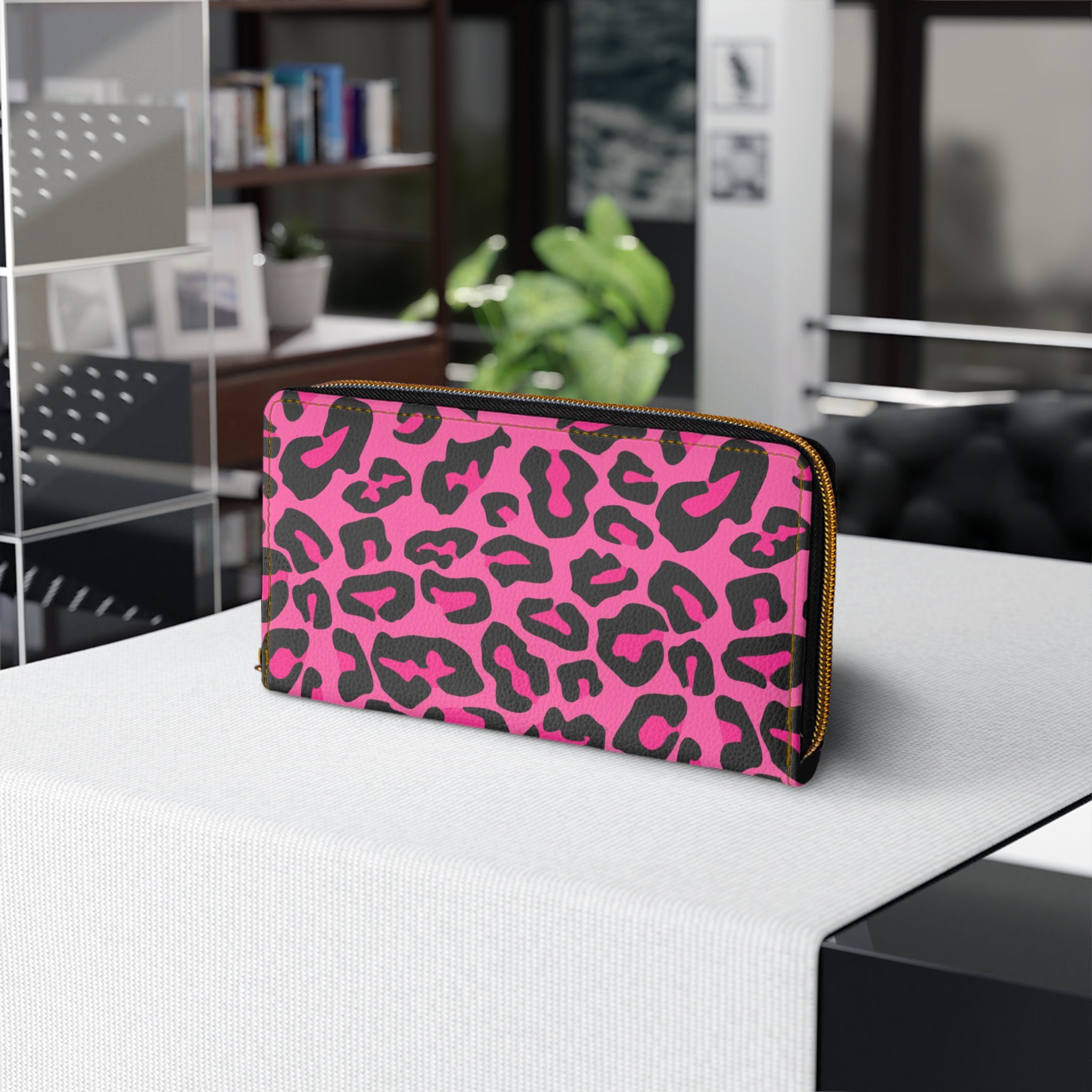 HOLLY LOVES LOVE★韓国★人気 Heart Quilting Wallet [Leopard] HEART LEOPARD MINI WALLET – calif（カリフ）公式サイト