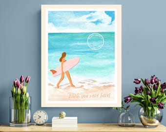 Väggkanvas med surfflicka | Dekoration med hawaiisk strandhus | Vintage strandvykort | Konst med kustsurfing | Rosa surfbräda |