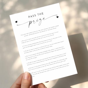 Juego de pasar el premio para la novia, actividad de descarga digital para despedida de soltera, juego de pasar el regalo, idea divertida para intercambiar regalos, ideas de juegos para despedida de soltera