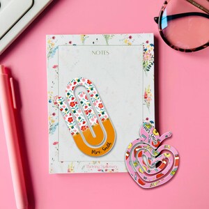 Personalized Teacher Jumbo Paper Clip Gift, Custom Teacher Name Jumbo Paper Clip, Teacher Appreciation Gift, End Of Year Gift for Teacher