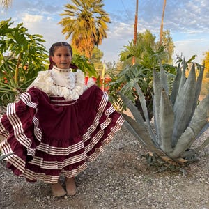 Vestido Charro escaramuza tinto