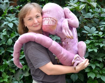 Embryo Alien Xenomorph Romulus Plush Toy Big Size