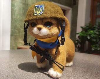 Needle Felted Ukraine Army Cat Toy, ZSU Patriot Gift