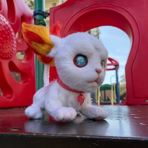Bavovnyatko: The Brave and Felted Emotional Support Ghost Toy from Ukraine - Perfect Gift for Courage