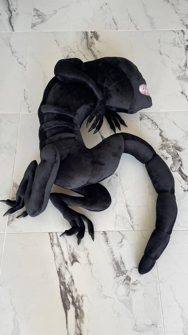 Custom Xenomorph Plush Toy – Ideal for Cosplay, 1.5m Alien Creation - Etsy