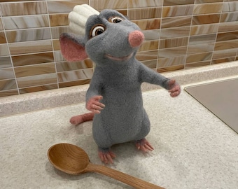 Ratatouille with a wooden spoon Large size Small chef Remy Gray rat Soft woolen toy Mouse Felted