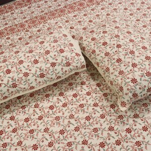 Hand Printed Bedsheet, Block Print Bedsheet With 2 Pillow Covers Flower Print Design Soft and Comfy Bedspread Home decor Bedroom-decor