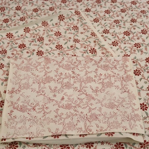 Hand Printed Bedsheet, Block Print Bedsheet With 2 Pillow Covers Flower Print Design Soft and Comfy Bedspread Home decor Bedroom-decor