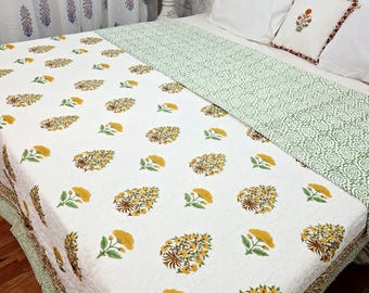 Traditional Block Printed Cotton Quilt Indian Floracal Bedspread Lightweight Summer Blanket Queen Size