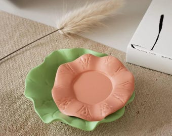 Silicone Mold Leaf Dishes, Casting mold Lotus leaf plate, resin mold tray, plate, Leaf Tray,  Resin Art, Resin casting powder molds