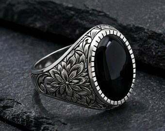 Vintage Herrenring mit schwarzem Onyx aus Sterlingsilber mit Gravur