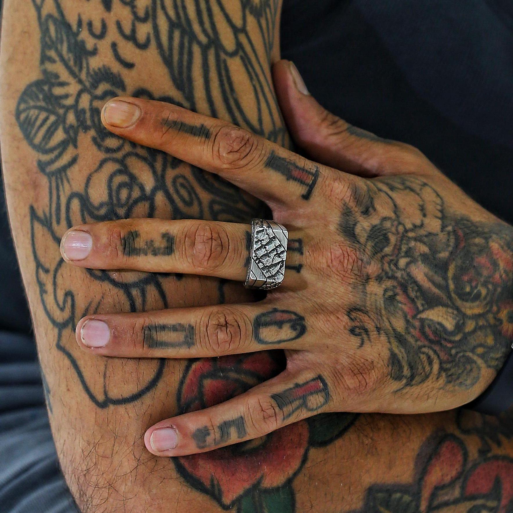 Mens Sterling Silver Rock Pattern Signet Ring: Handcrafted Biker ...