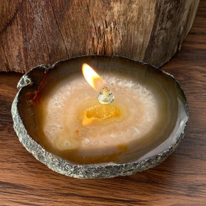 Agate Geode Rock Oil Candle Kit - Handcrafted Natural Stone Candle, Unique Gift for Candle and Rock Enthusiasts