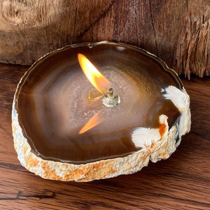 Unique Agate Wick Rock Oil Candle - Handcrafted Stone Candle Kit, Agate Geode Design, Ideal Gift for Candle & Rock Fans