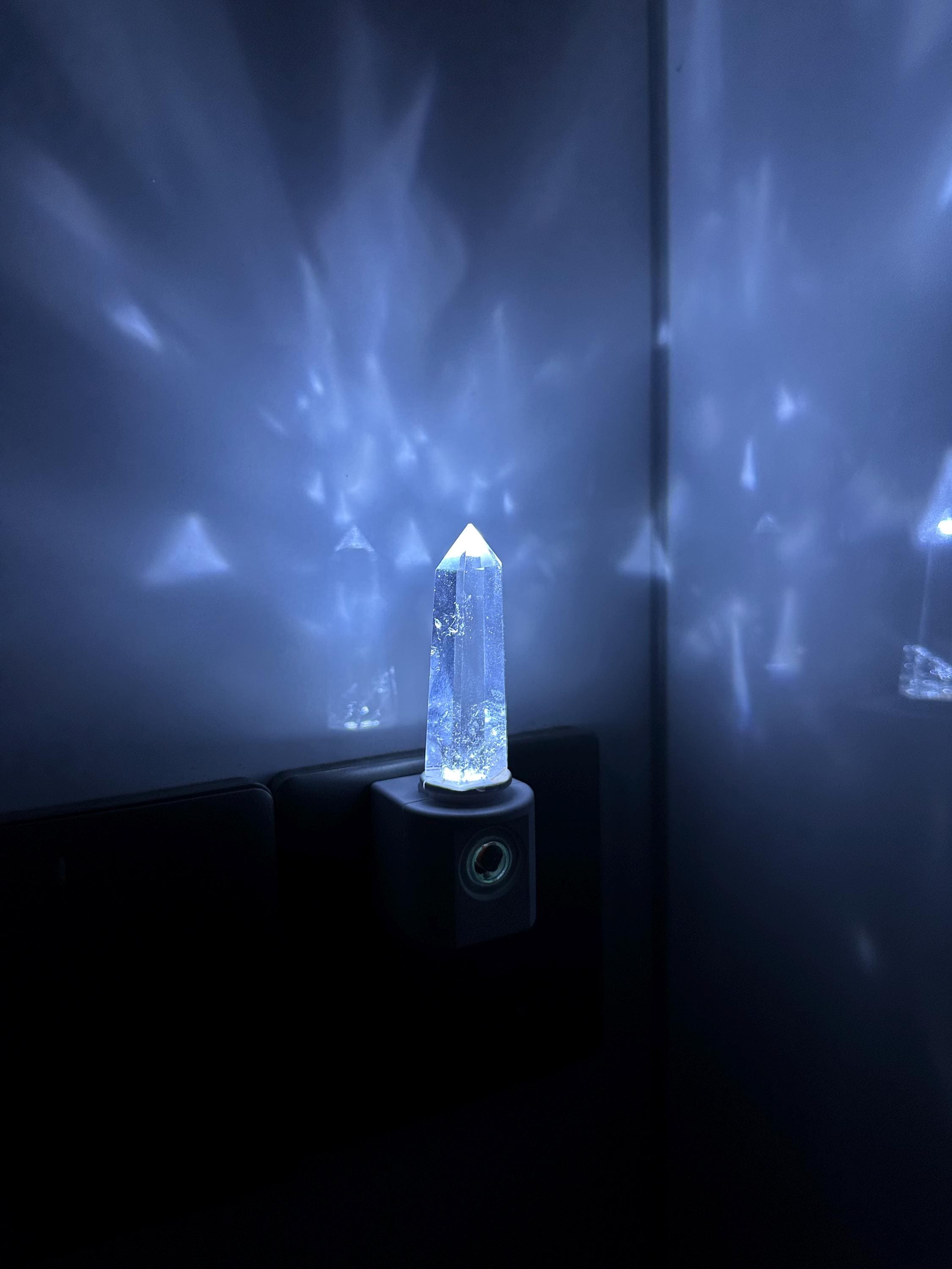 Clear Quartz Crystal Tower LED Night Light with Light Sensor | Baby Shower Gift | Nursery Night Lamp (120V US/Canada Plug)
