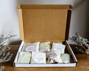 Soy Wax Melts Clearance Stock - Wax Melt Bundle - 160g - 8 different scents - Highly Scented Wax Melt Selection Box - Wax Melt Sample Box