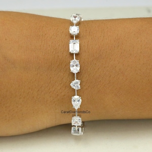 Distance Pave Setting Women&#39;s Bracelet, East To West Emerald Cut Moissanite Bracelet, Multi Diamond Bracelet, 18k White Gold Tennis Bracelet