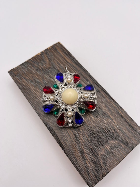 Signed Sphinx Cross brooch & pendant | Silver ton… - image 1