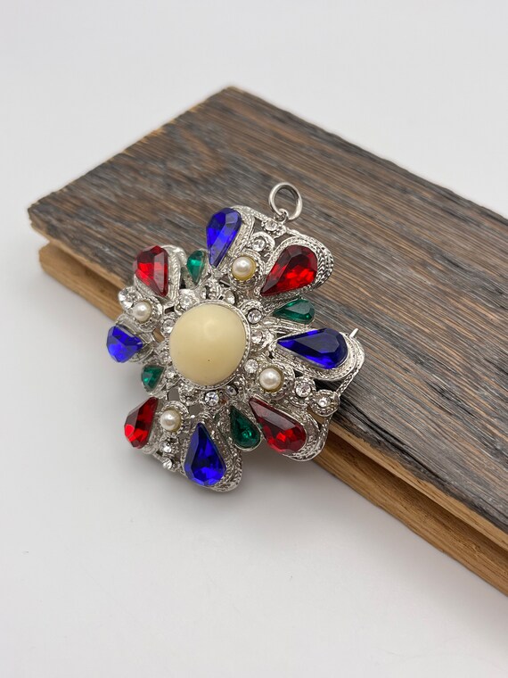 Signed Sphinx Cross brooch & pendant | Silver ton… - image 3