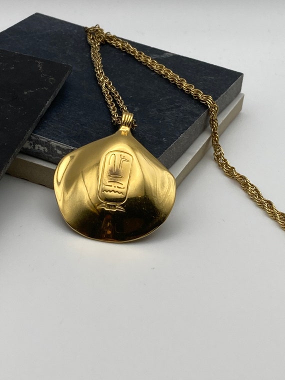 British Museum replica Egyptian oyster shell vintage … Gem