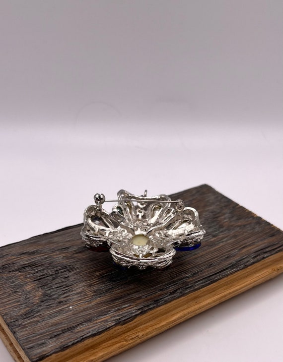 Signed Sphinx Cross brooch & pendant | Silver ton… - image 7