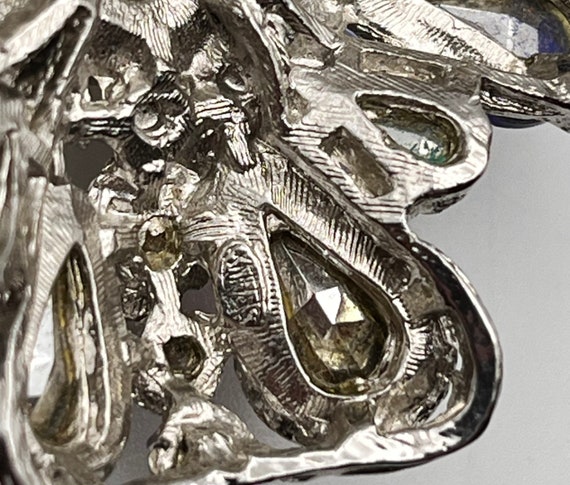 Signed Sphinx Cross brooch & pendant | Silver ton… - image 6