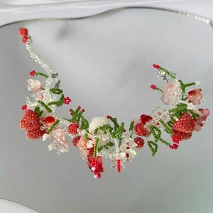 Beaded strawberry bracelet,Flower bracelet,Strawberry necklace,Beaded flowers necklace